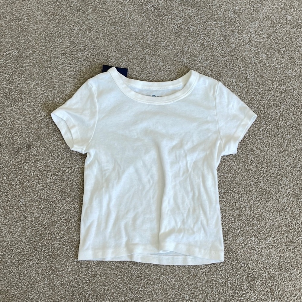 Brandy Melville shirt